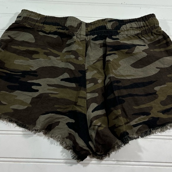 Express Camouflage Camo Shorts Raw Hem Womens Size Small Linen Drawstring - Picture 12 of 12